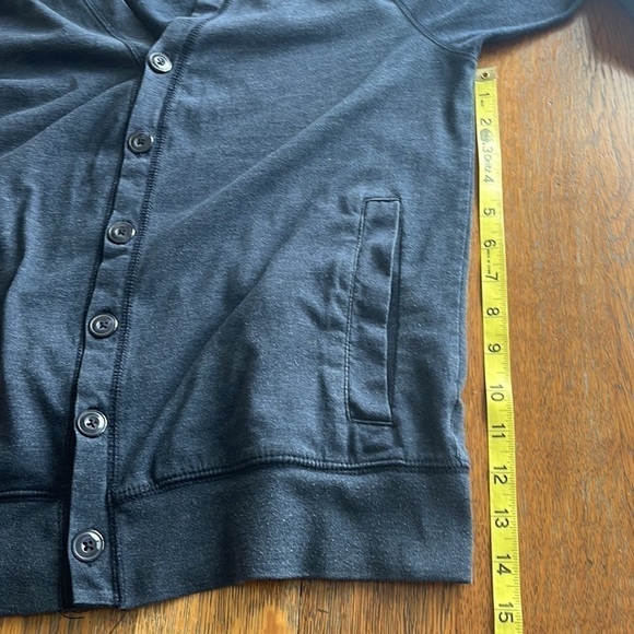 Old Navy jersey knit button down cardigan navy side pockets size small - Picture 14 of 16